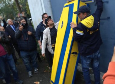 modena funerale tifosi bara