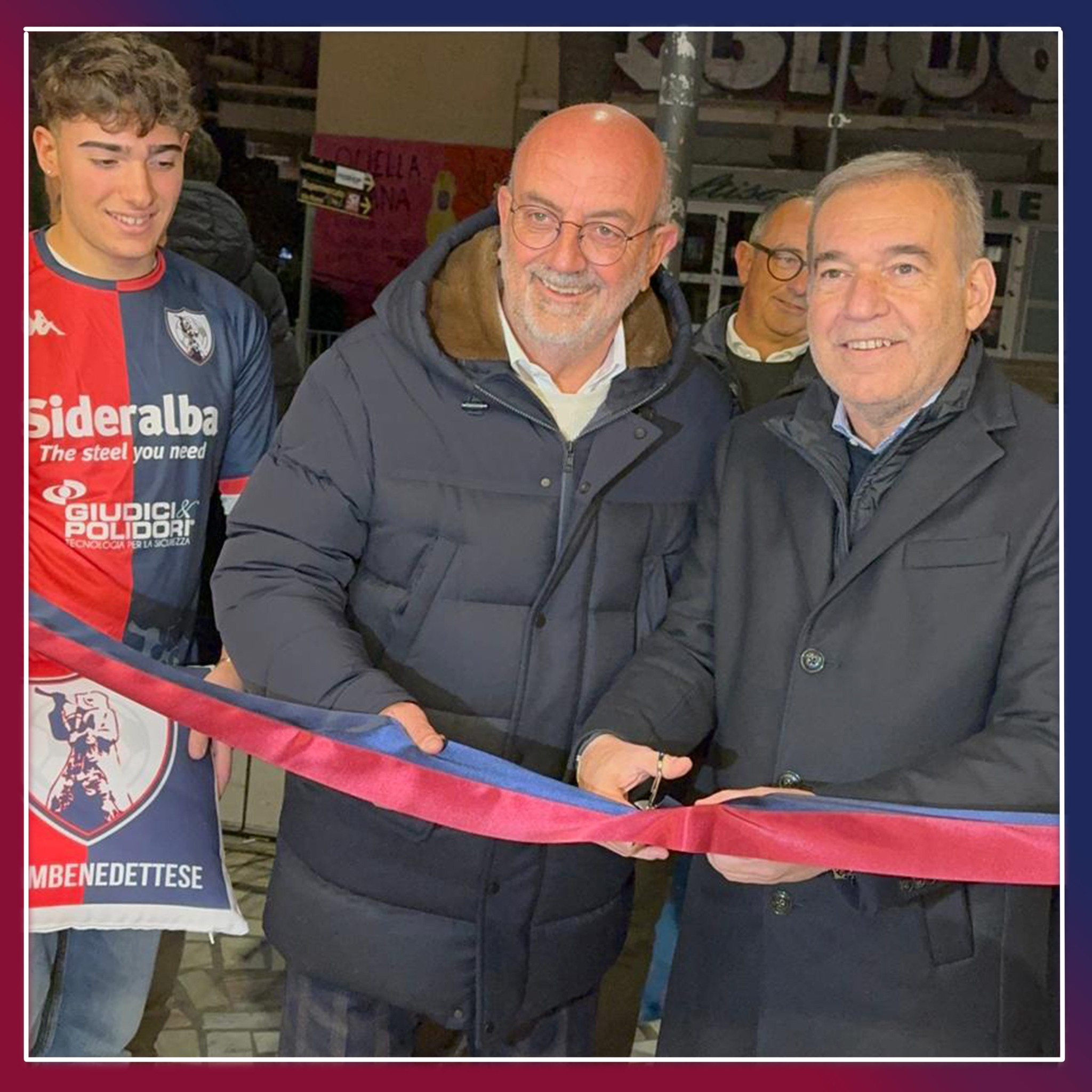 SAMB STORE ✂️🎀
Il presidente della @u.s.sambenedettese 🔴🔵 e il sindaco @antonio_spazzafumo all'inaugurazione del Samb Store
@antoniospazzafumo_sindaco #antoniospazzafumo #spazzafumo #sambstore #store #grb #gazzettarossoblù #samb #sambenedettese #instagol #instafootball #instasoccer #lagazzettarossoblù #calcio #rossoblù #seried #gironef #lnd #leganazionaledilettanti