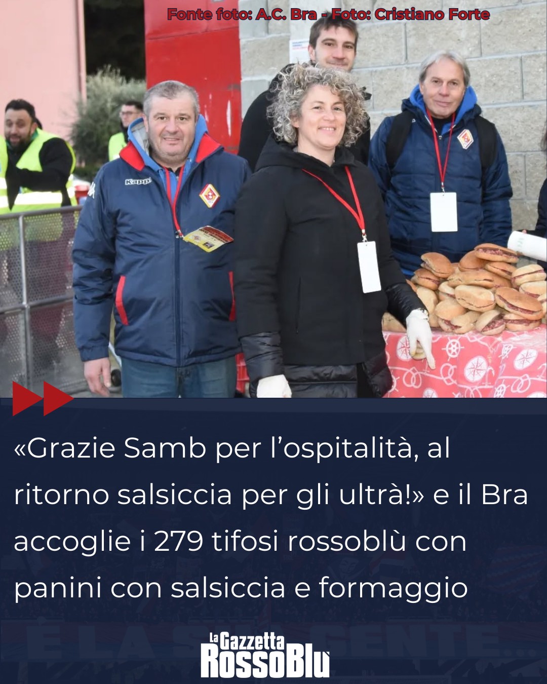TERZO TEMPO 👏🏻

L'@associazionecalciobra ha ricambiato l'accoglienza dell'@u.s.sambenedettese 🔴🔵 all'andata: panini con salsiccia 🥓 e formaggio 🧀 per i tifosi rossoblù presenti domenica al "Sivori" di Sestri Levante 🏟

Foto: @associazionecalciobra

#brasam #brasamb #terzotempo @seriec #grb #gazzettarossoblù #samb #sambenedettese #instagol #instafootball #lagazzettarossoblù #calcio #rossoblù #seriec #gironeb #legapro #seriecskywifi
