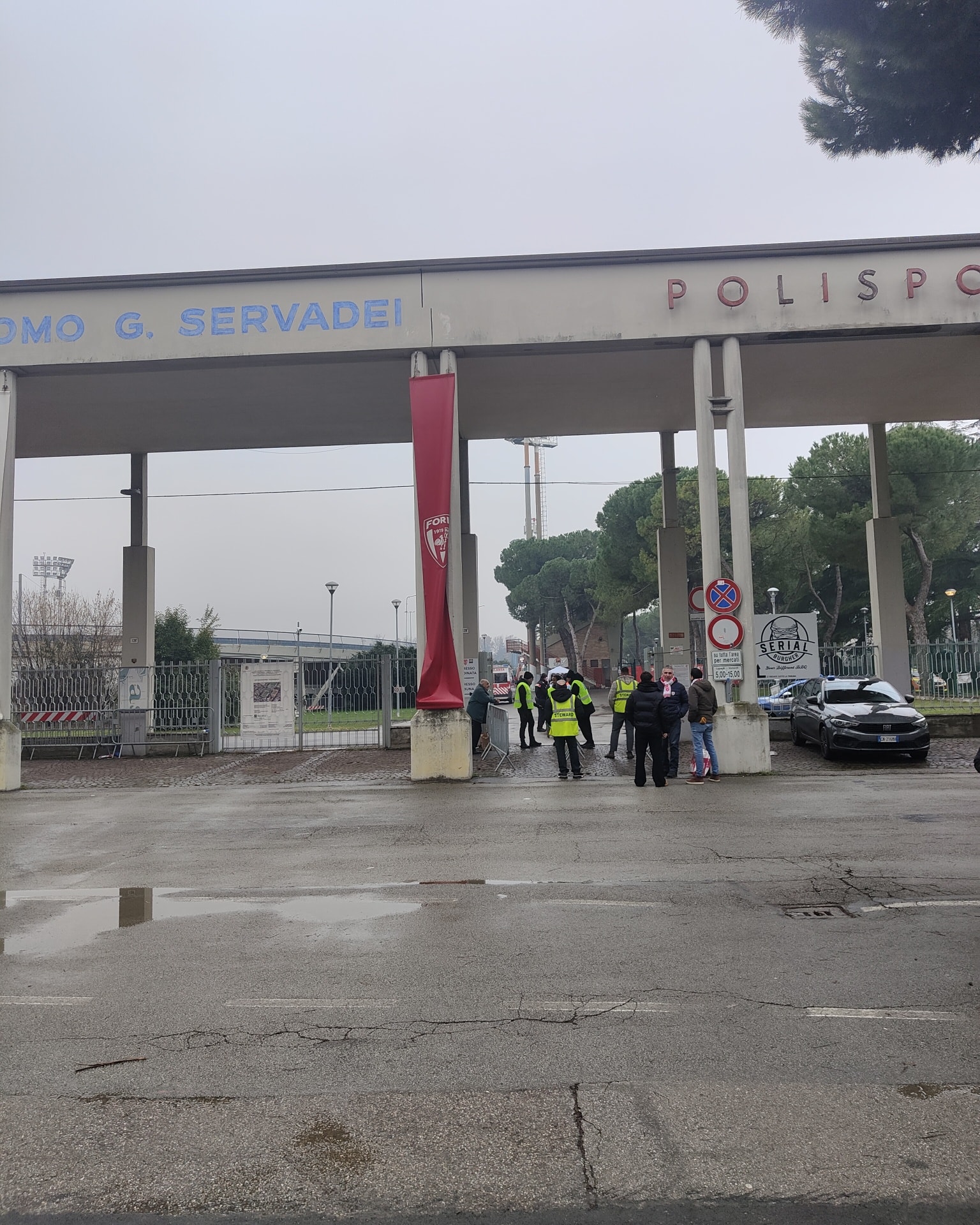 📍🏟️🔴🔵

#forsam #forlìsamb #seriec #gironeb #grb #lagazzettarossoblù #samb #sambenedettese