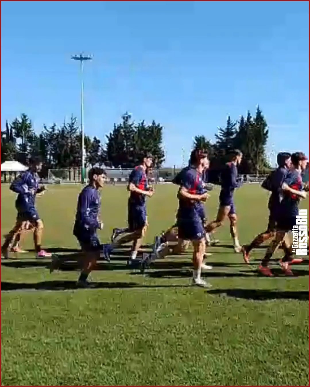 @u.s.sambenedettese 🔴🔵 di nuovo al lavoro 🔙. Prima seduta di allenamento della settimana al Ciarrocchi 🏟

#grb #gazzettarossoblù #samb #sambenedettese #lagazzettarossoblù #calcio #seriec #gironeb #legapro #seriecskywifi