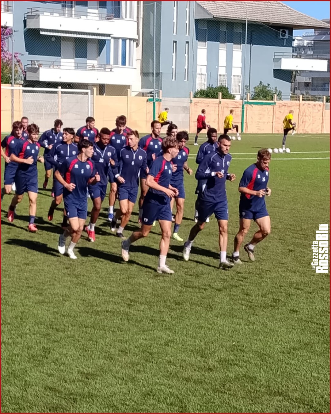 @u.s.sambenedettese 🔴🔵 al lavoro al Ciarrocchi

#grb #gazzettarossoblù #samb #sambenedettese #lagazzettarossoblù #calcio #seriec #gironeb #legapro #seriecskywifi