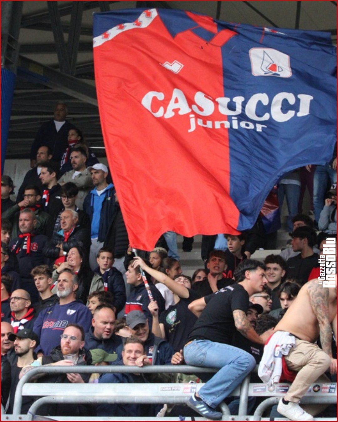 👕💓🔴🔵

@u.s.sambenedettese #quellamagliamagica #emozioneunica #grb #gazzettarossoblù #samb #sambenedettese #lagazzettarossoblù #calcio #seriec #gironeb #legapro #seriecskywifi